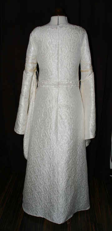 Brautkleid Mittelalter Jaquard Rückenansicht