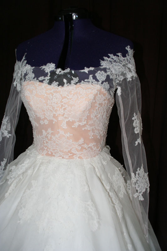 Tayara_Kleid_detail Brautkleid Detail Tattoo