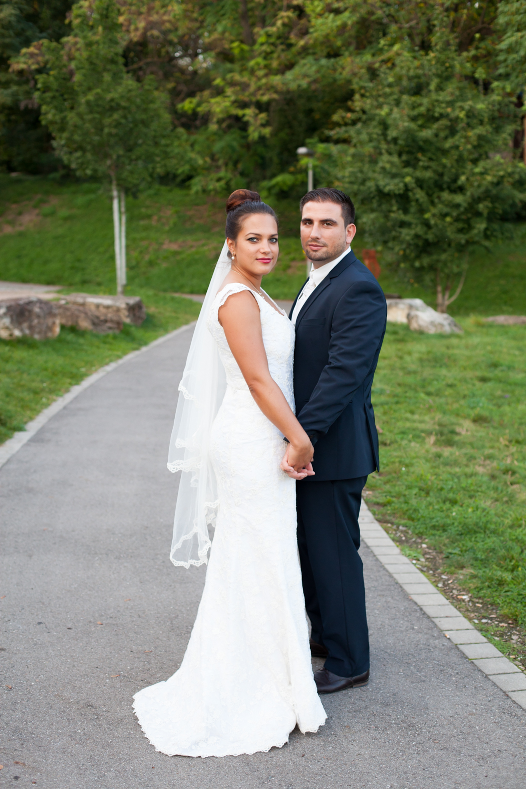 Teresa_Forcelli_Brautkleid_2 Spitzenbrautkleid mit Schleier Meerjungfrauenschnitt